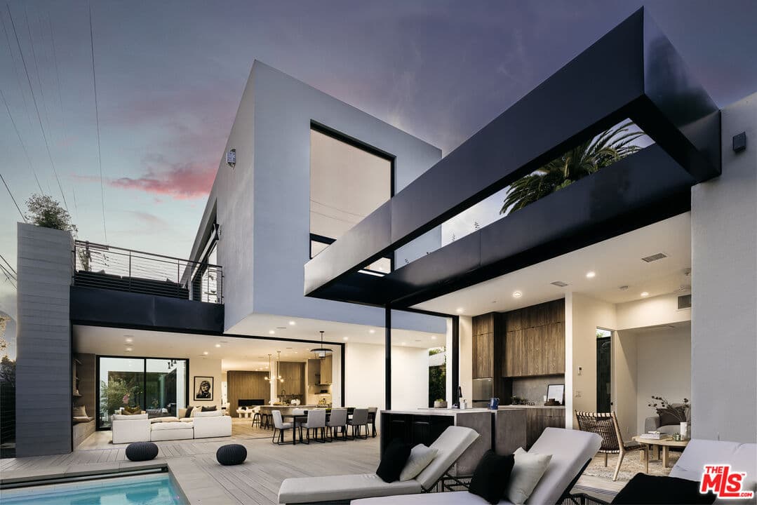 Hubbard Street - Culver City Modern - Image 6