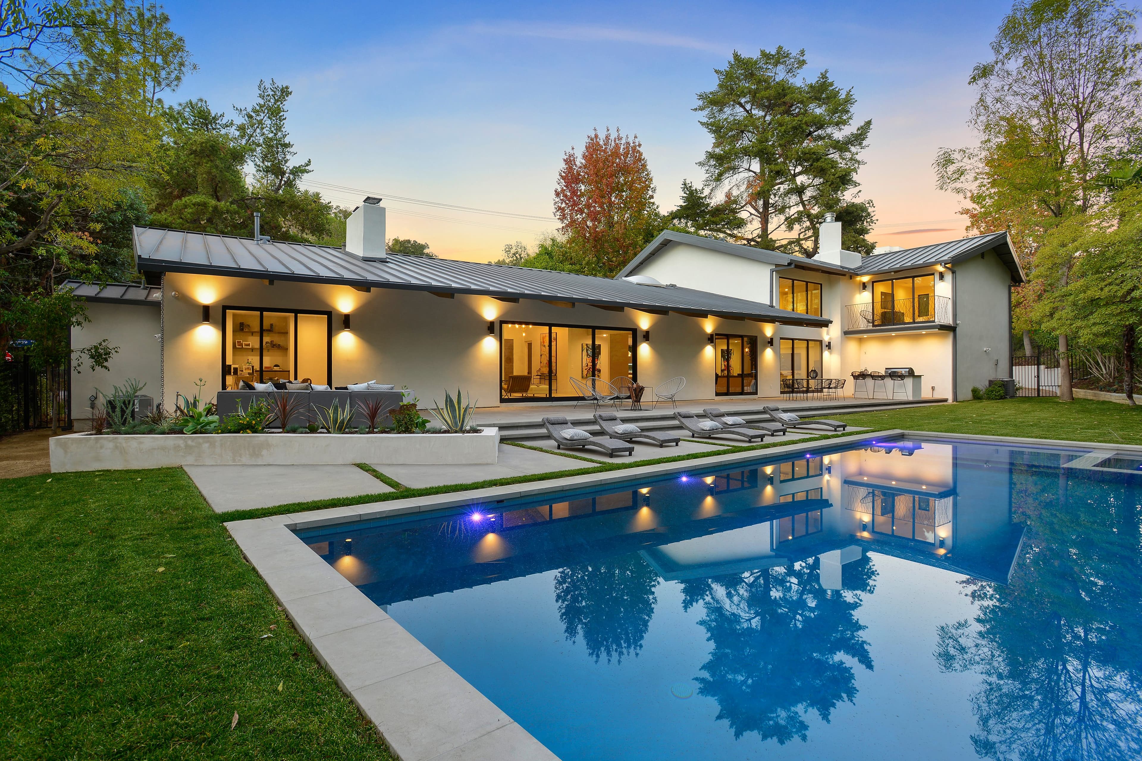 Roscomare - Bel Air Oasis - Featured Image
